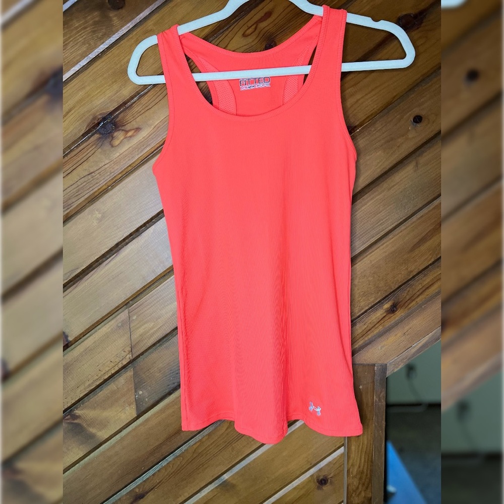Under Armour heat gear fitted tank top